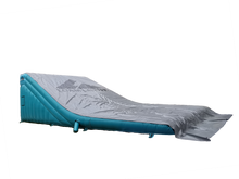 Cargar imagen en el visor de la galería, Side view stunt airbag lander